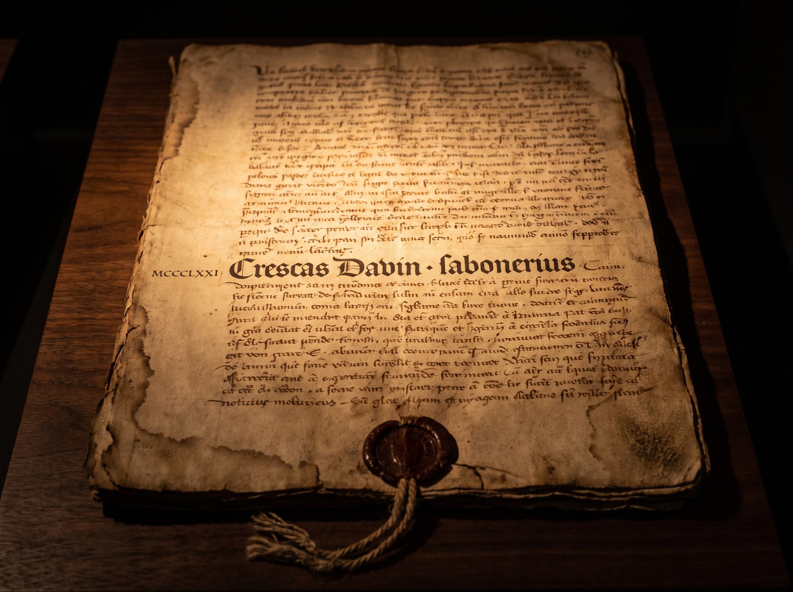 The notarial register of Marseille, 1371 — Crescas Davin, sabonerius